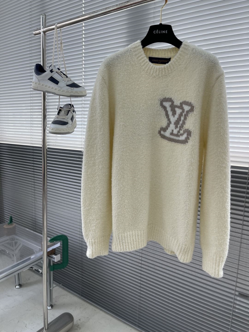 l0vis Vvtt0n sweater